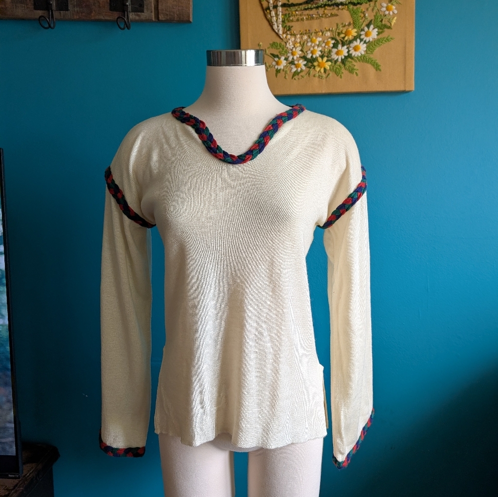 Women's Vintage 1970s vneck sweater boho hippie peasant bell sleeve